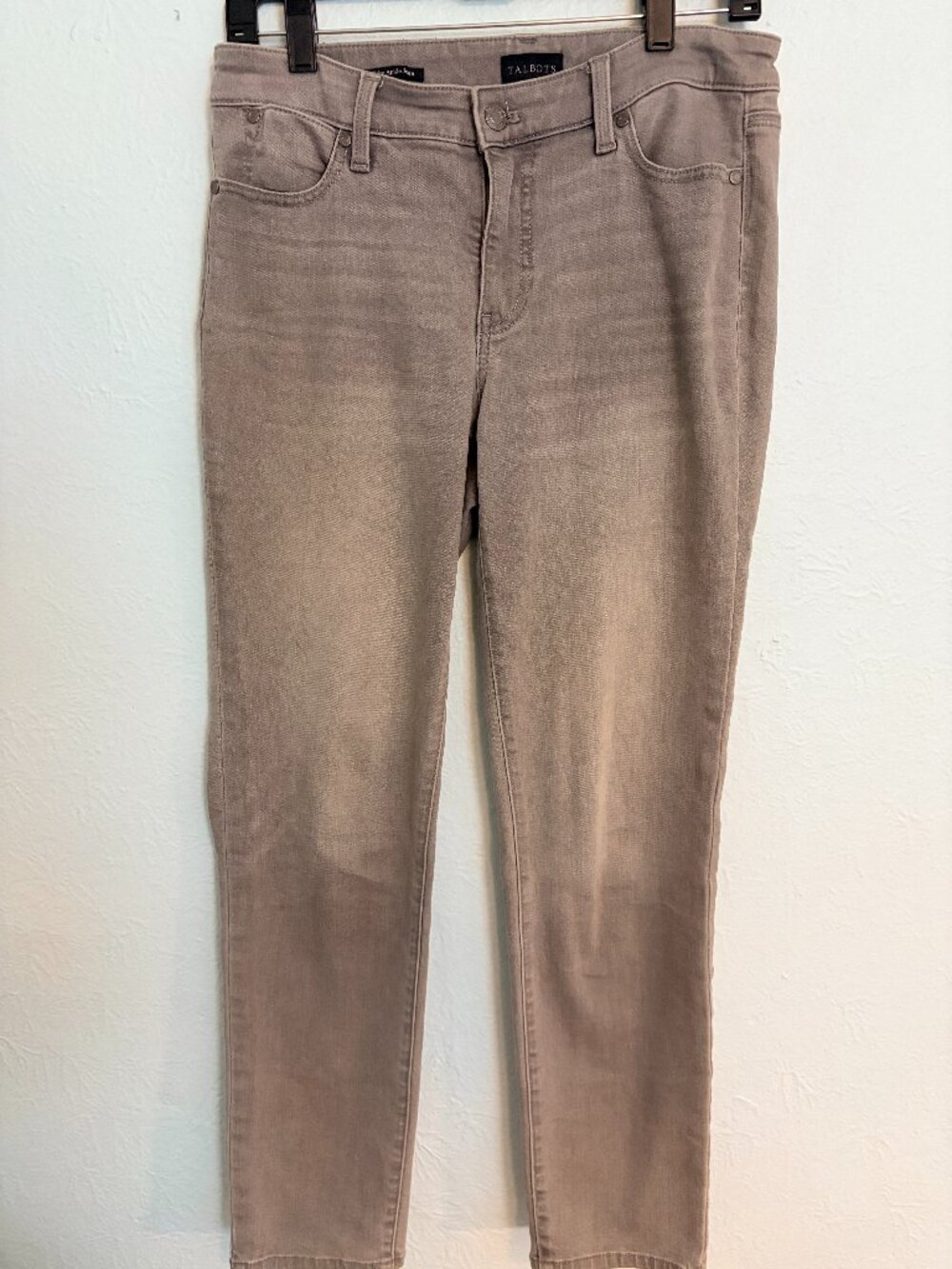 Talbots Grey Slim Ankle Jeans Size 4 Stretch Denim Quiet Luxury Minimal Casual